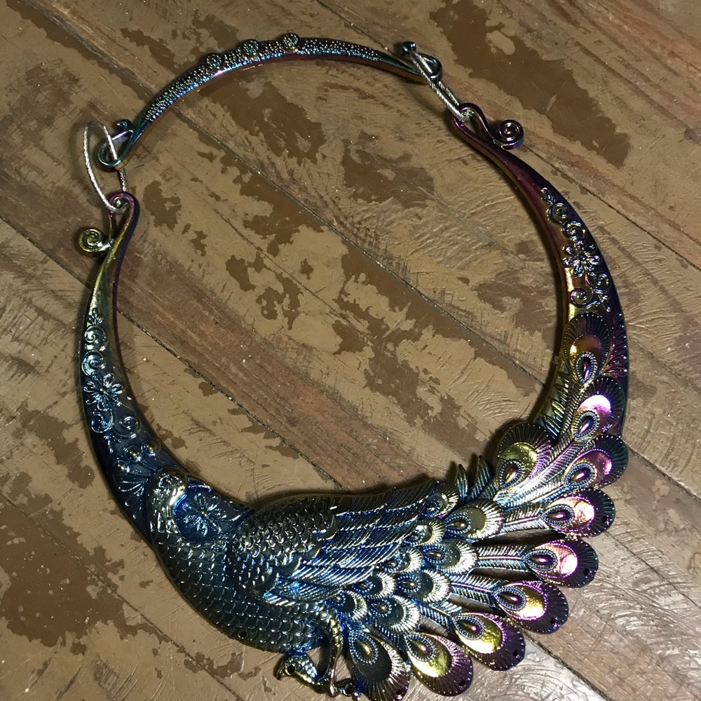 New- Rainbow Iridescent Choker Bib Metal Peacock Necklace